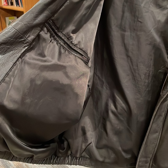 Men’s leather jacket. - Picture 4 of 8